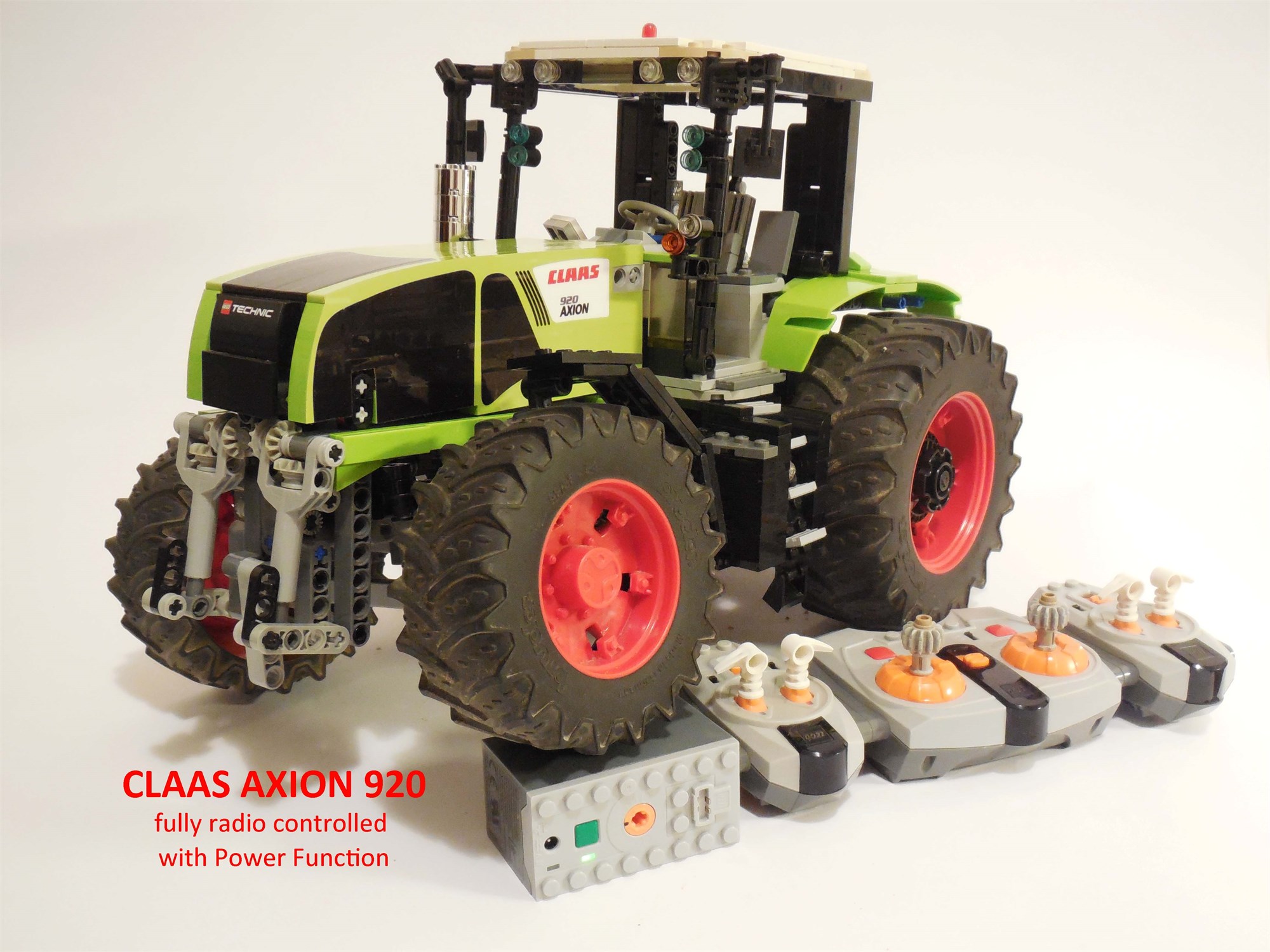 Claas Axion - radiocontrolled tractor