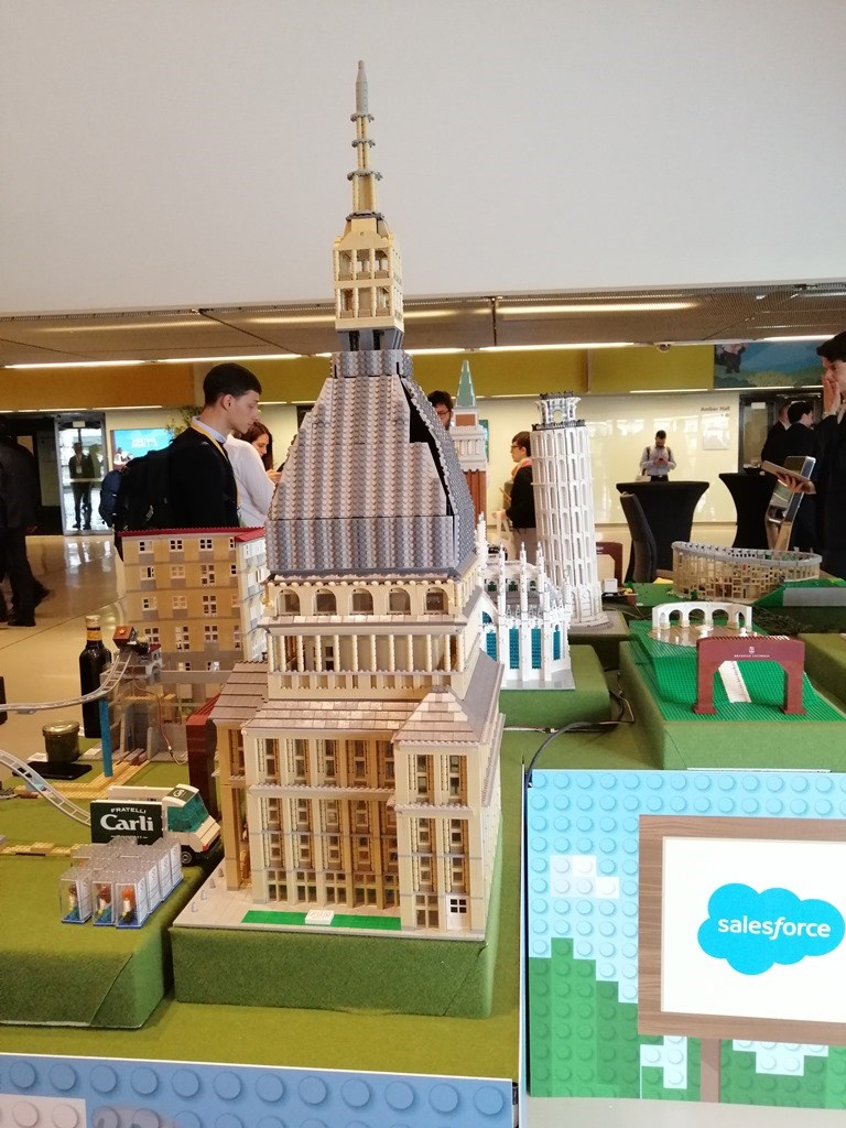 Connected Country al Salesforce Basecamp Milano 2019